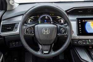 honda-clarity-fuel-cell